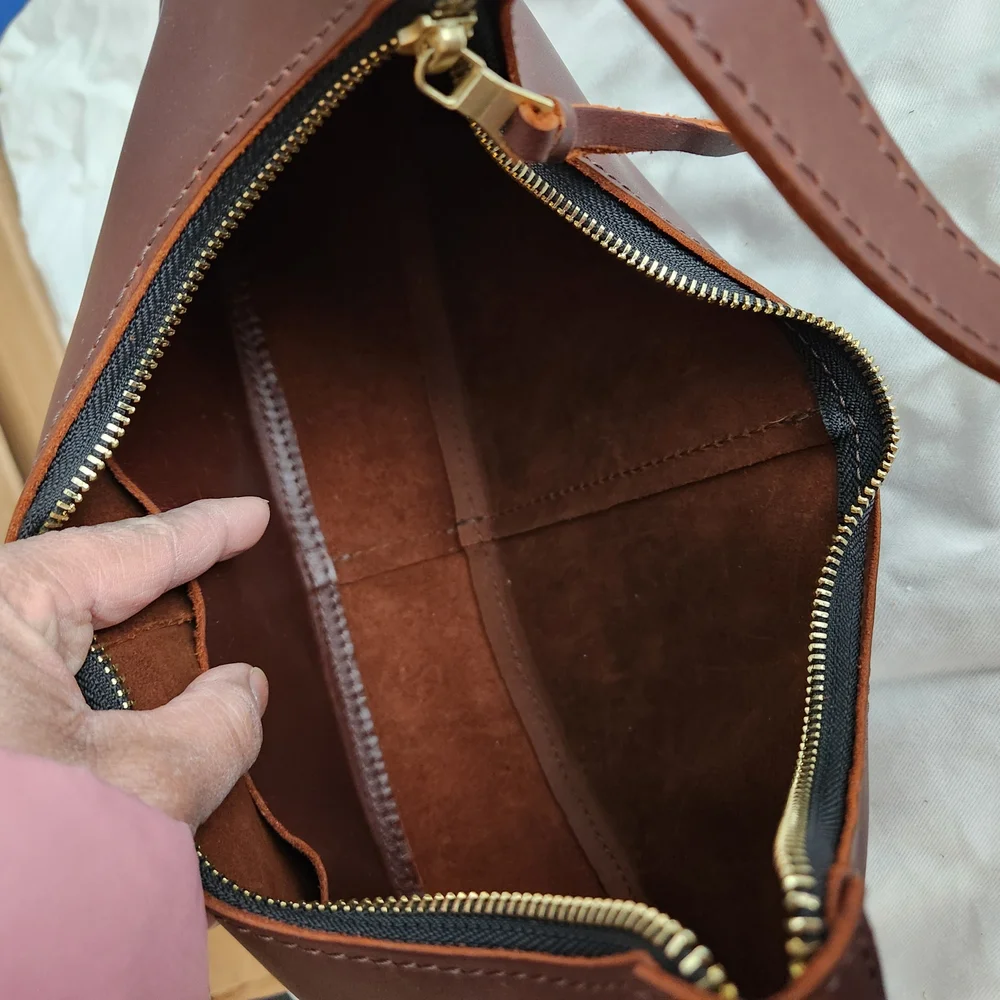 Portland Leather Goods Nora Shoulder Bag - Picture 9 of 11